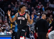 关于威金斯复出首战，掘金状态火爆，引发争议成为焦点！的信息