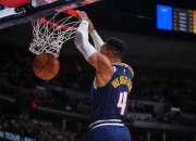 鹈鹕绝杀时刻，威少点燃赛场，复出首战轰40分迎来胜利！