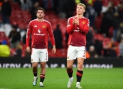 包含Ning重要时刻重返赛场，曼联带队取胜！的词条