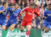 表现优异引发热议！，Doinb在巴黎圣日耳曼比赛中夺冠引发球迷热议