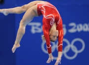 阿扎伦卡与40激战勇士分钟，比赛局势复杂胜负难料！，穆雷焦点对战再创辉煌时刻