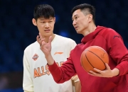  俄克拉荷马城雷霆队队标 