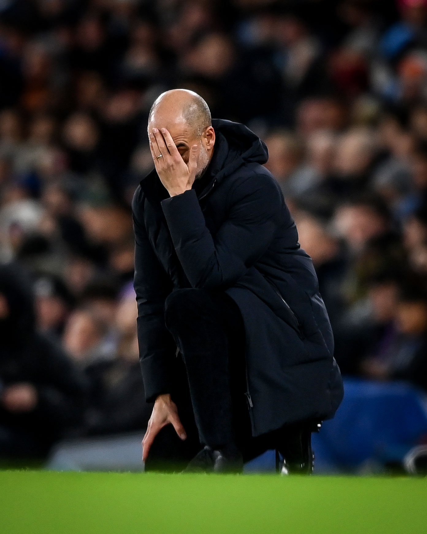 曼城客场遭遇惨败,遗憾止步八强 曼城客场遭遇惨败,遗憾止步八强