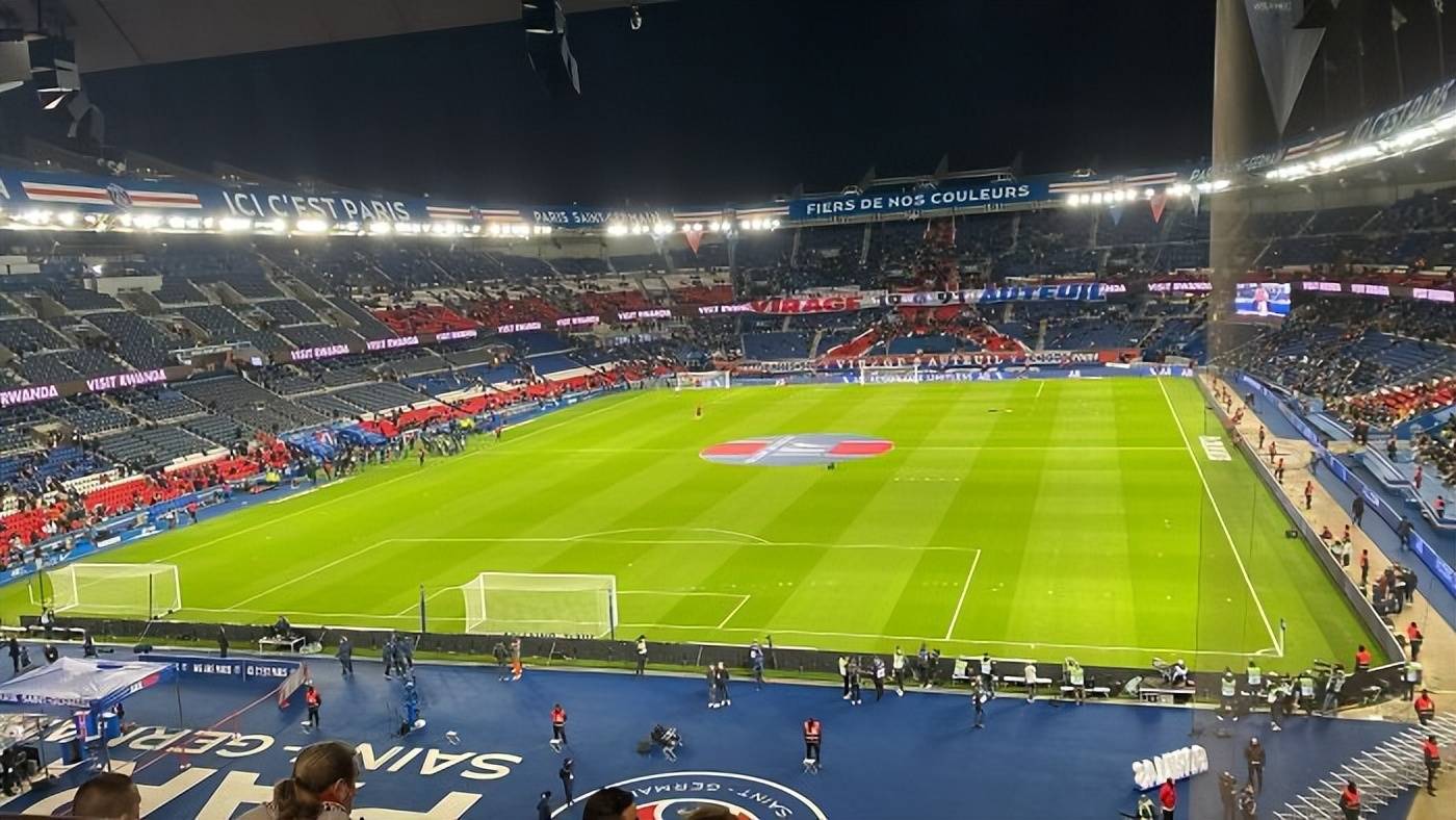 球场传奇：欧洲足球强队挑战巅峰之路