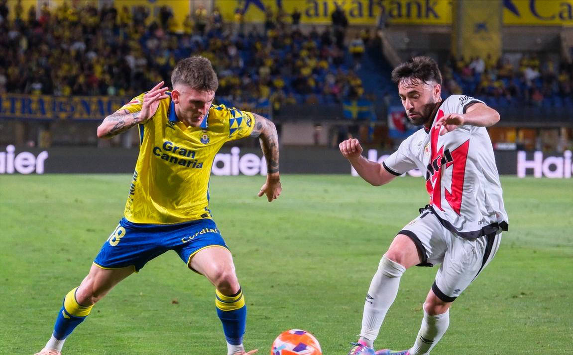 关于斯帕尔主帅心情低落,球队近场比赛全负形势堪忧的信息 关于斯帕尔主帅心情低落,球队近场比赛全负形势堪忧的信息